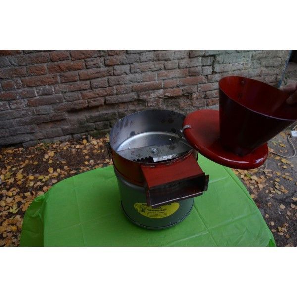 Мини-сенорезка измельчитель сена соломорезка сенорезка Зубренок (1.9 кВт, 100 кг/час) 83485 фото