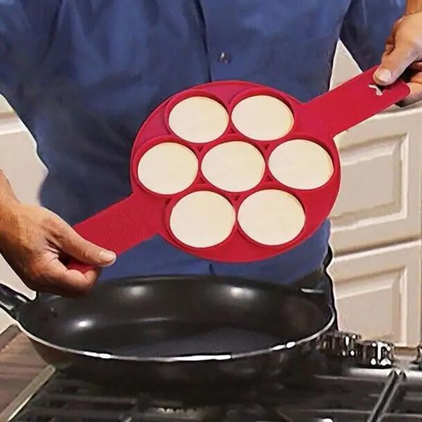 Силиконовая форма для приготовления оладий и яичницы Cake Maker 87654 фото