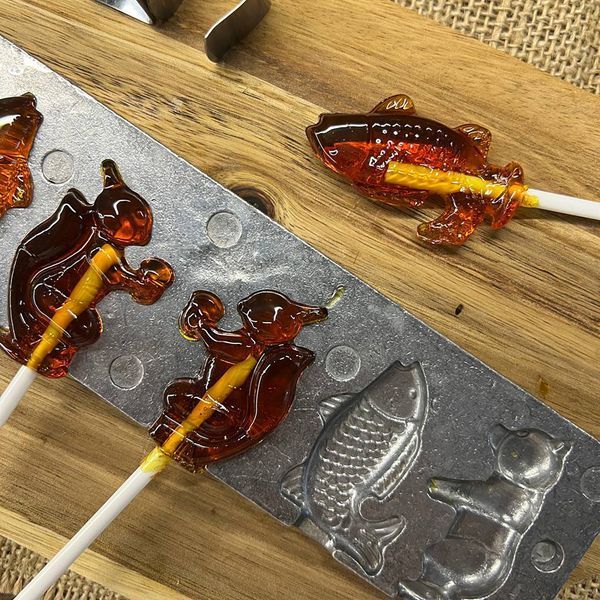 Алюмінієва форма для виготовлення льодяників та цукерок &laquo;Ведмедик, Рибка, Білочка&raquo; на 6 цукерок 85993 фото