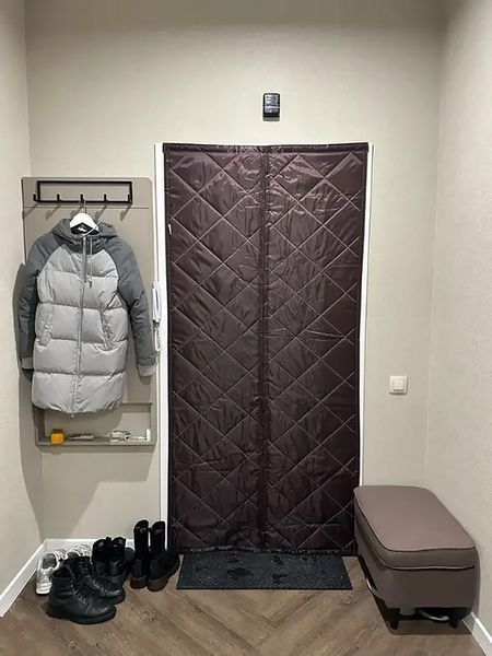 Теплоизоляционные шторы для входных дверей на магнитах 100 х 210 см 87835 фото